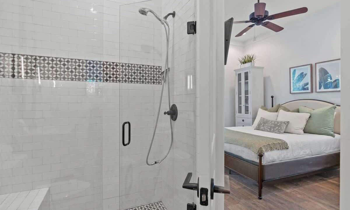 Photo of Bathroom in Lakeside at Blue Mountain Beach