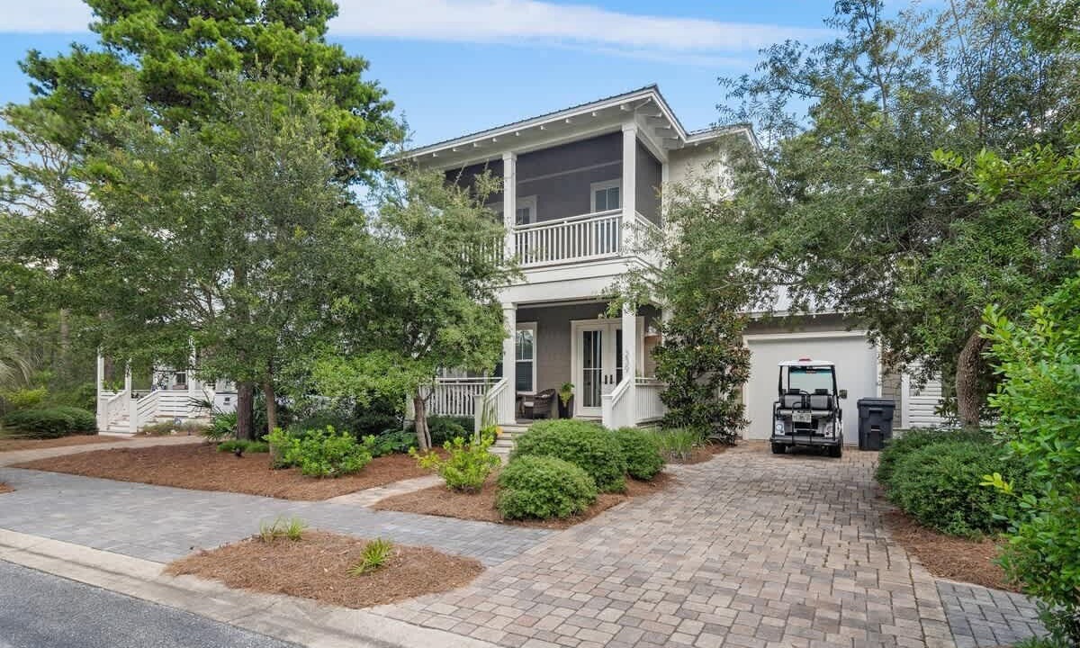 Photo of Outdoor in Lakeside at Blue Mountain Beach