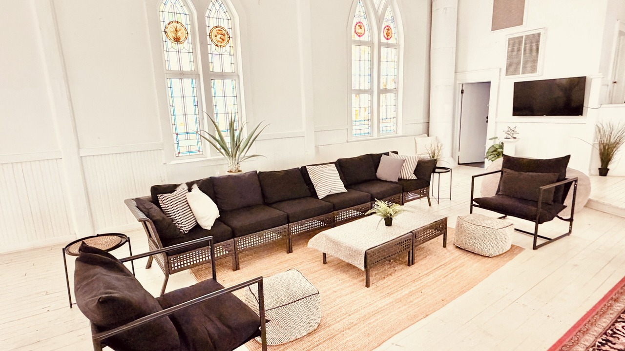 Photo of Livingroom in East Side
