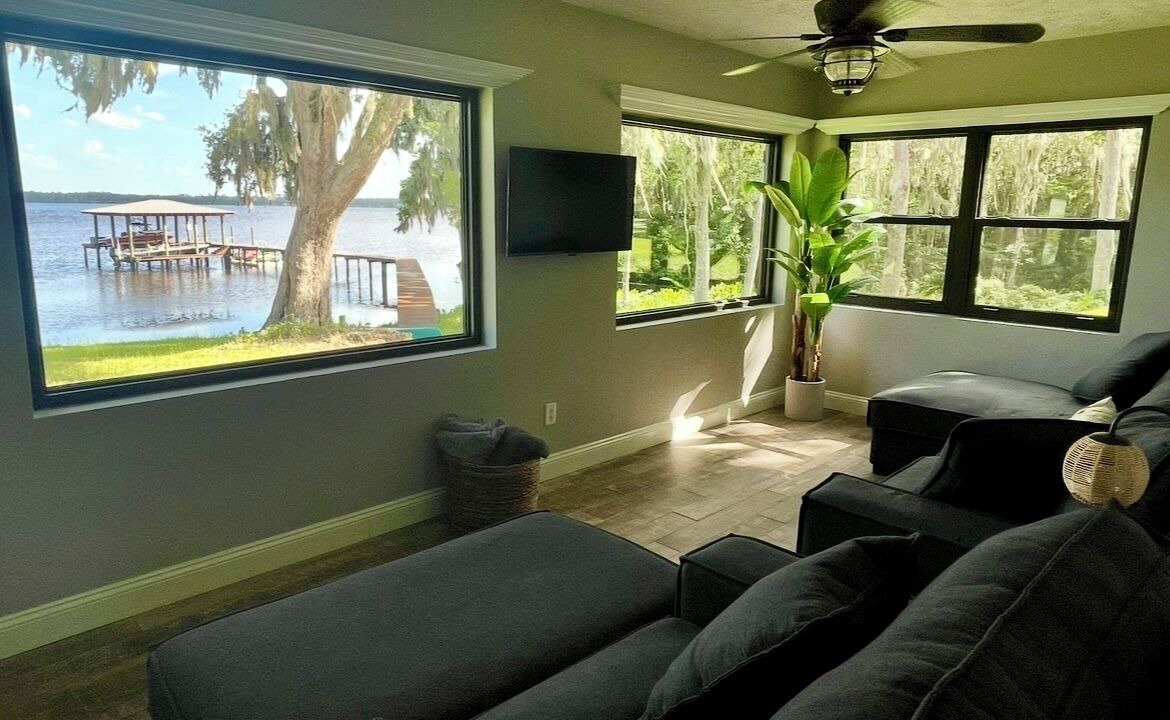 Photo of Livingroom in Palatka