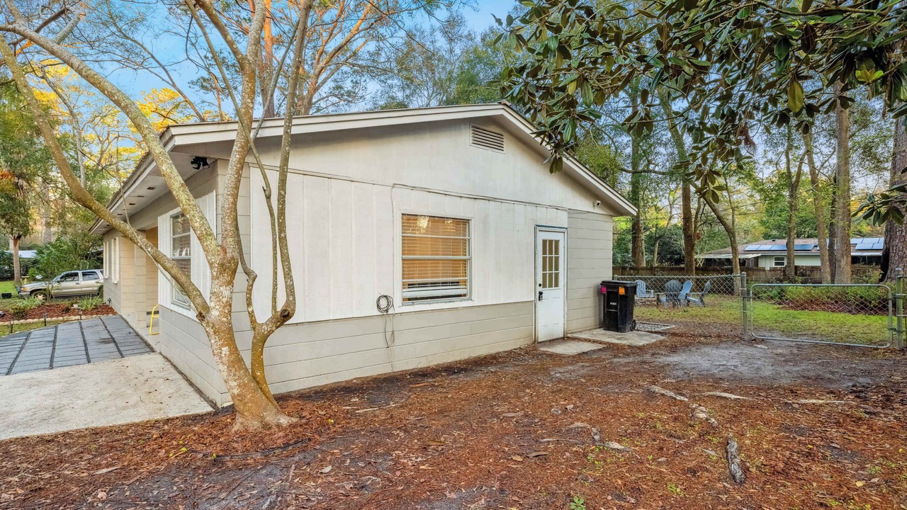 Photo of Outdoor in Gainesville