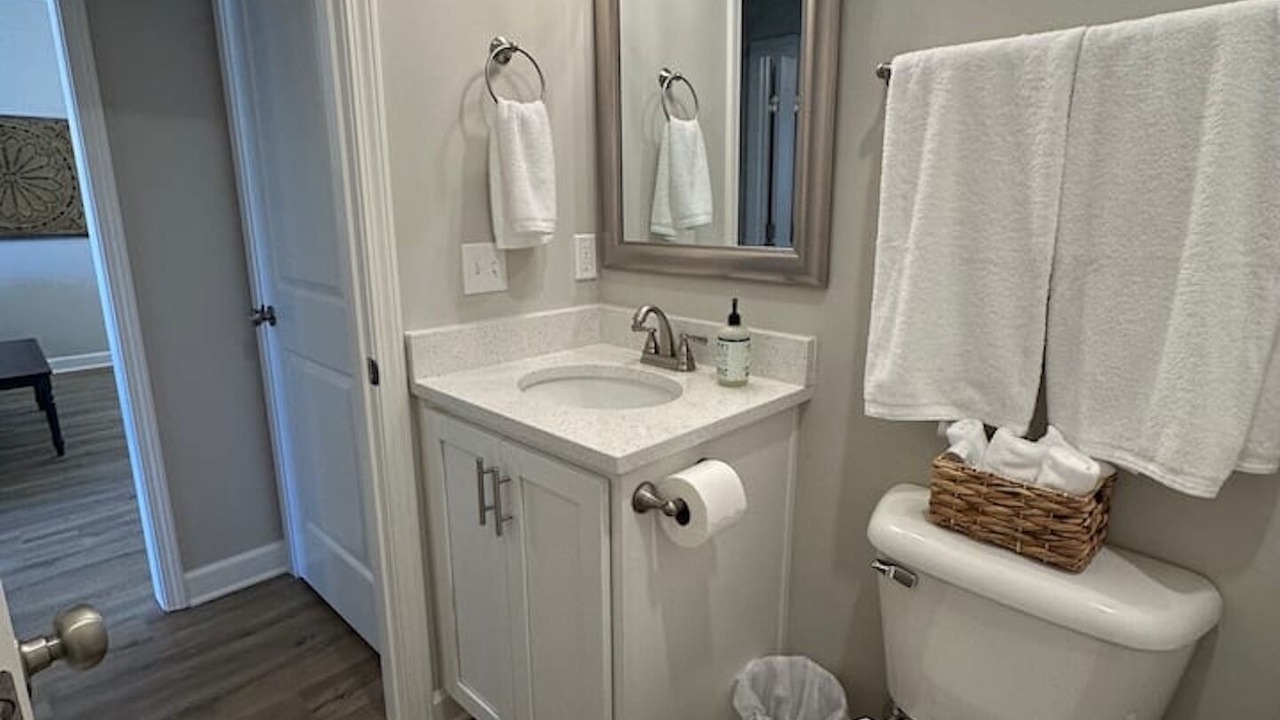 Photo of Bathroom in Midland City