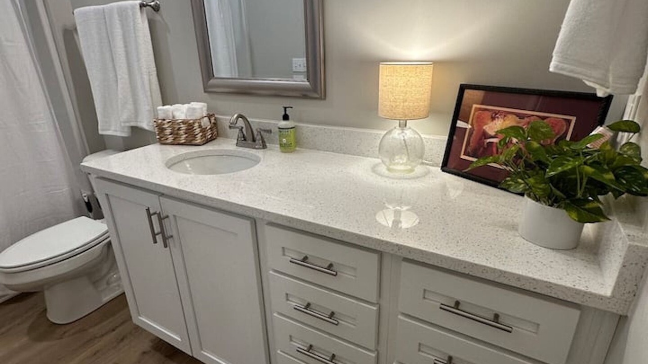 Photo of Bathroom in Midland City