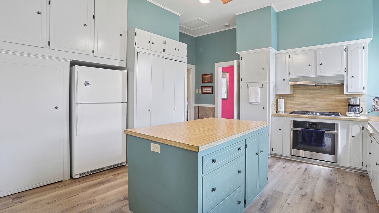 Photo of Kitchen in New Roads