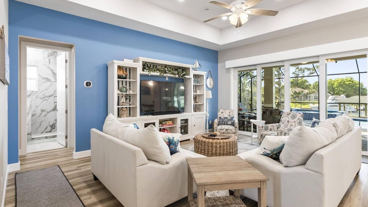 Photo of Livingroom in Palm Harbor