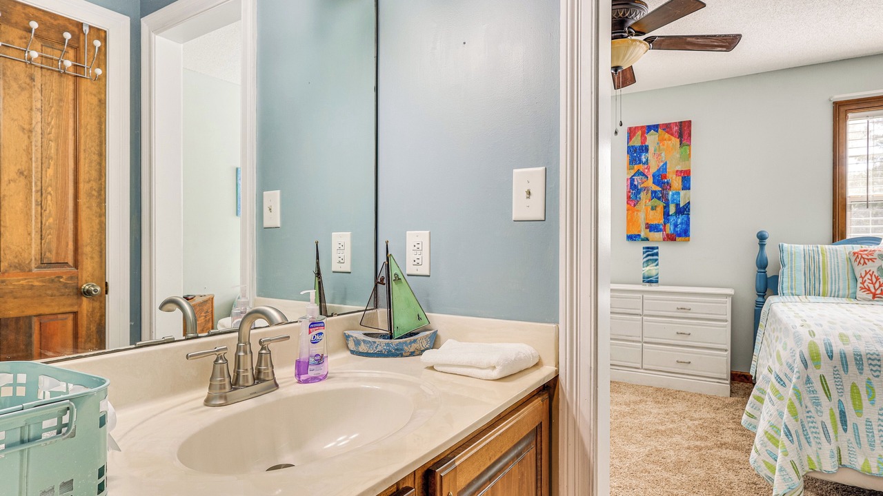 Photo of Bathroom in Ono Island
