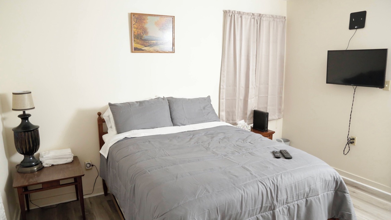 Photo of Bedroom in Jackson