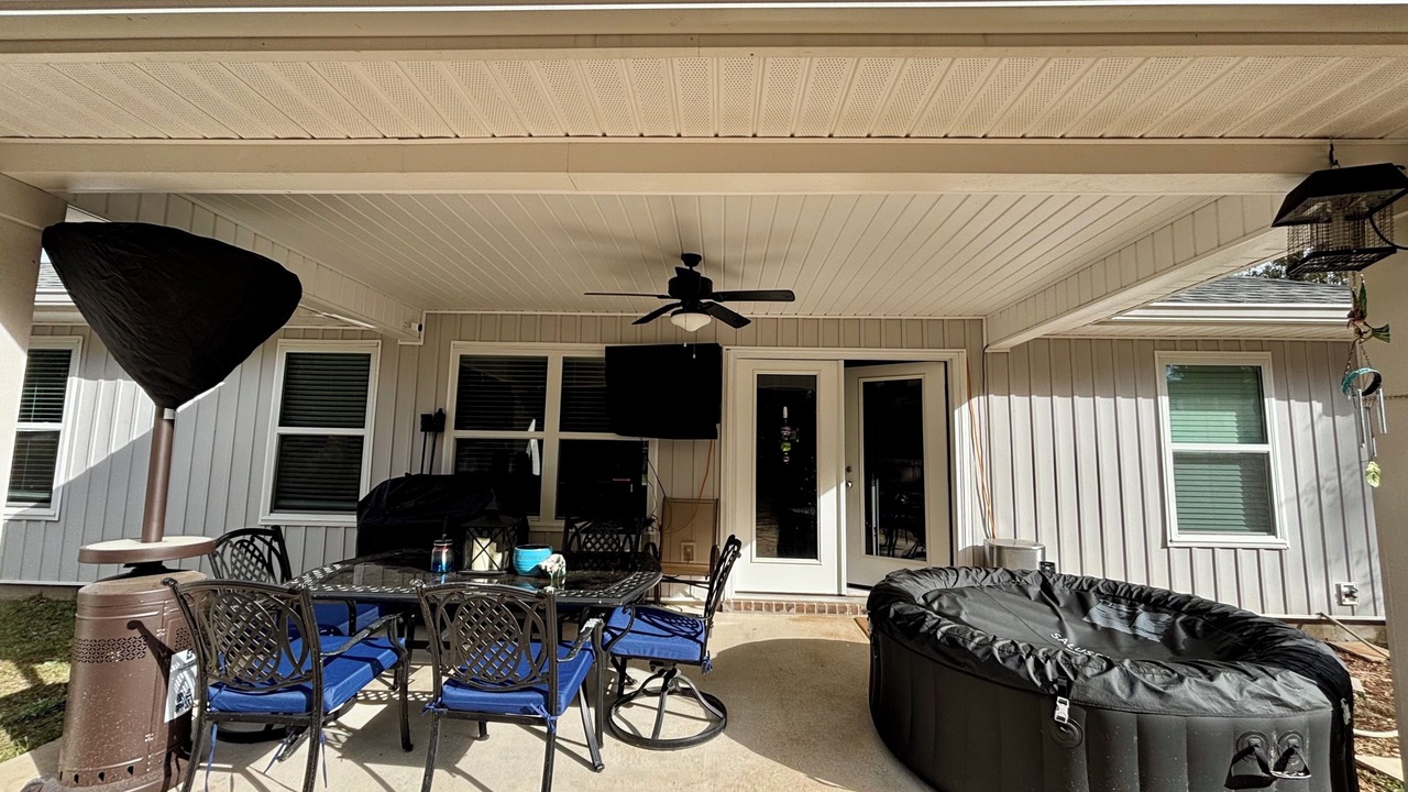 Photo of Outdoor in Milton