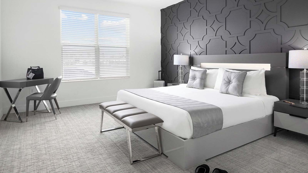 Photo of Bedroom in Florida Center