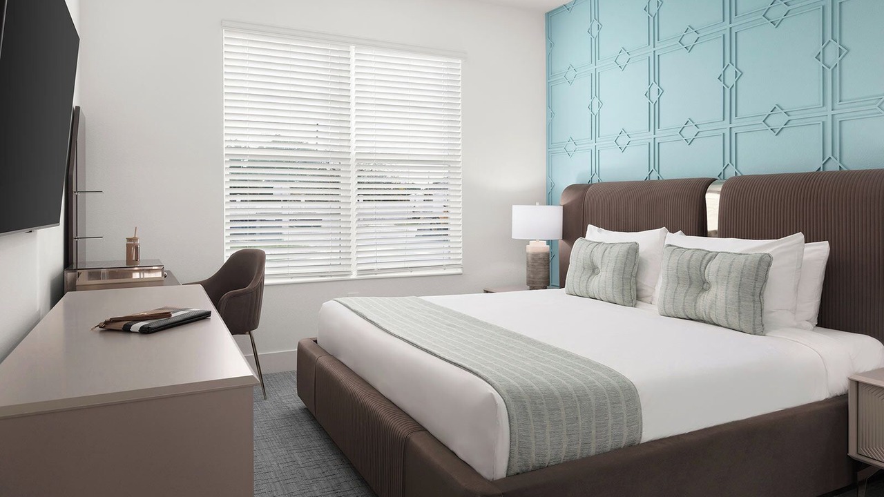 Photo of Bedroom in Florida Center