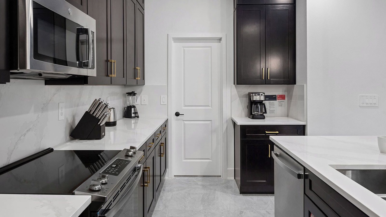 Photo of Kitchen in Florida Center