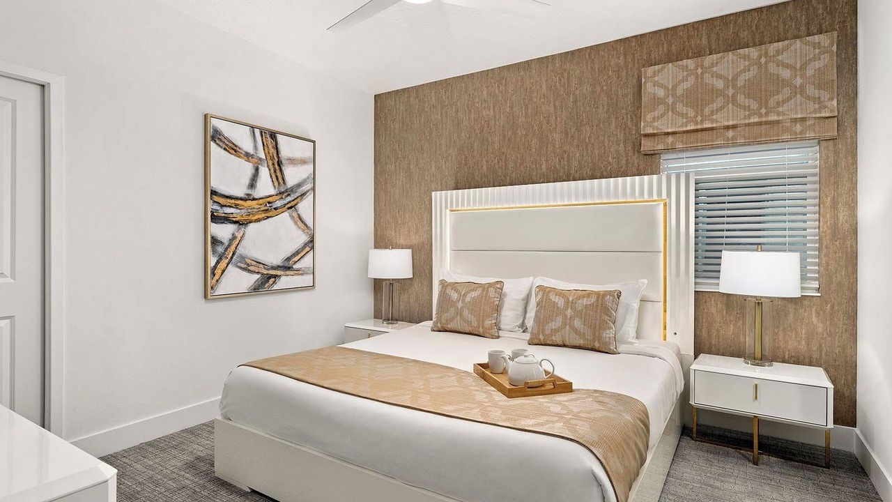 Photo of Bedroom in Florida Center