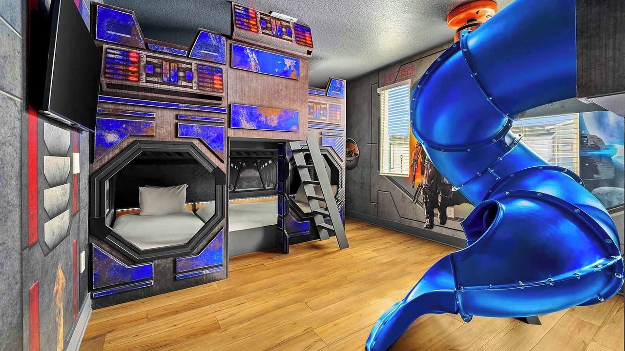 Photo of Bedroom in Florida Center