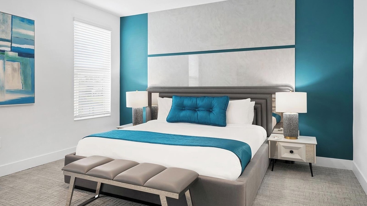 Photo of Bedroom in Florida Center