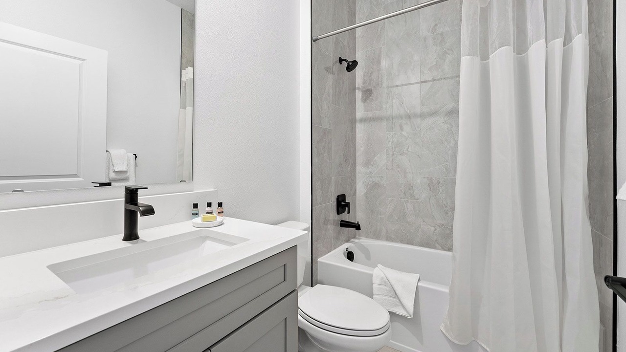 Photo of Bathroom in Florida Center