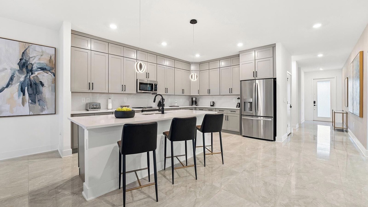 Photo of Kitchen in Florida Center