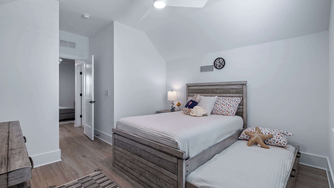 Photo of Bedroom in Butler Beach