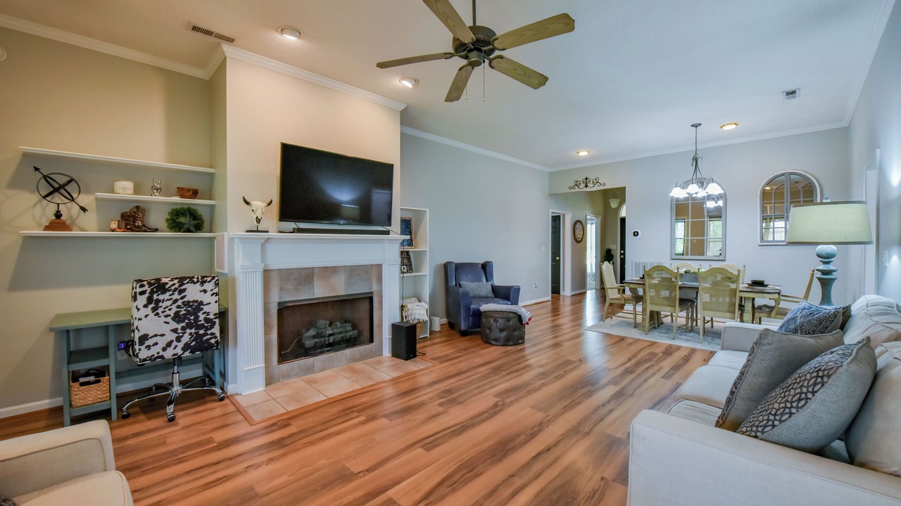 Photo of Livingroom in Tuscaloosa