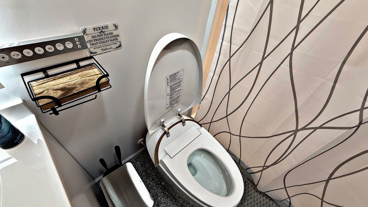 Photo of Bathroom in Slocomb