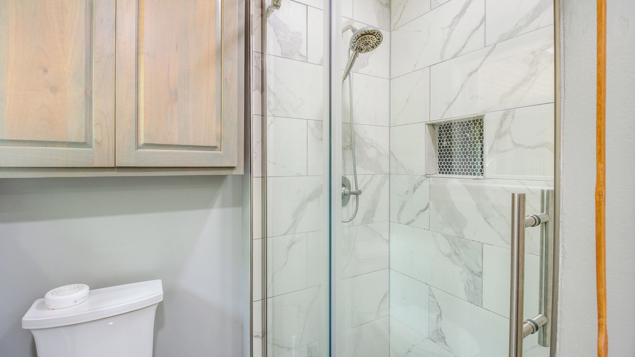 Photo of Bathroom in Henagar