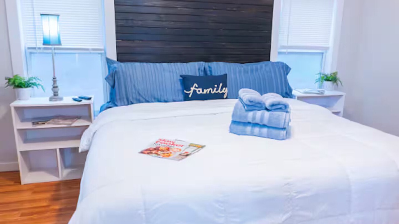 Photo of Bedroom in Interlachen