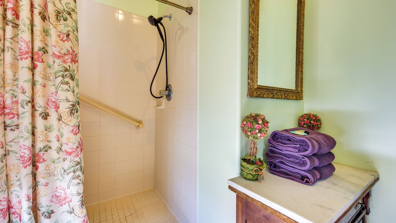 Photo of Bathroom in Palatka