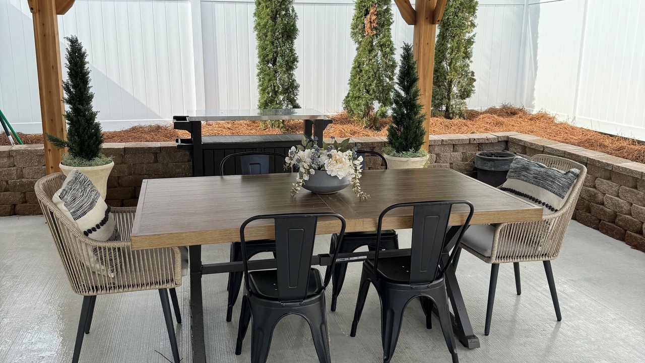 Photo of Outdoor in Sylvester