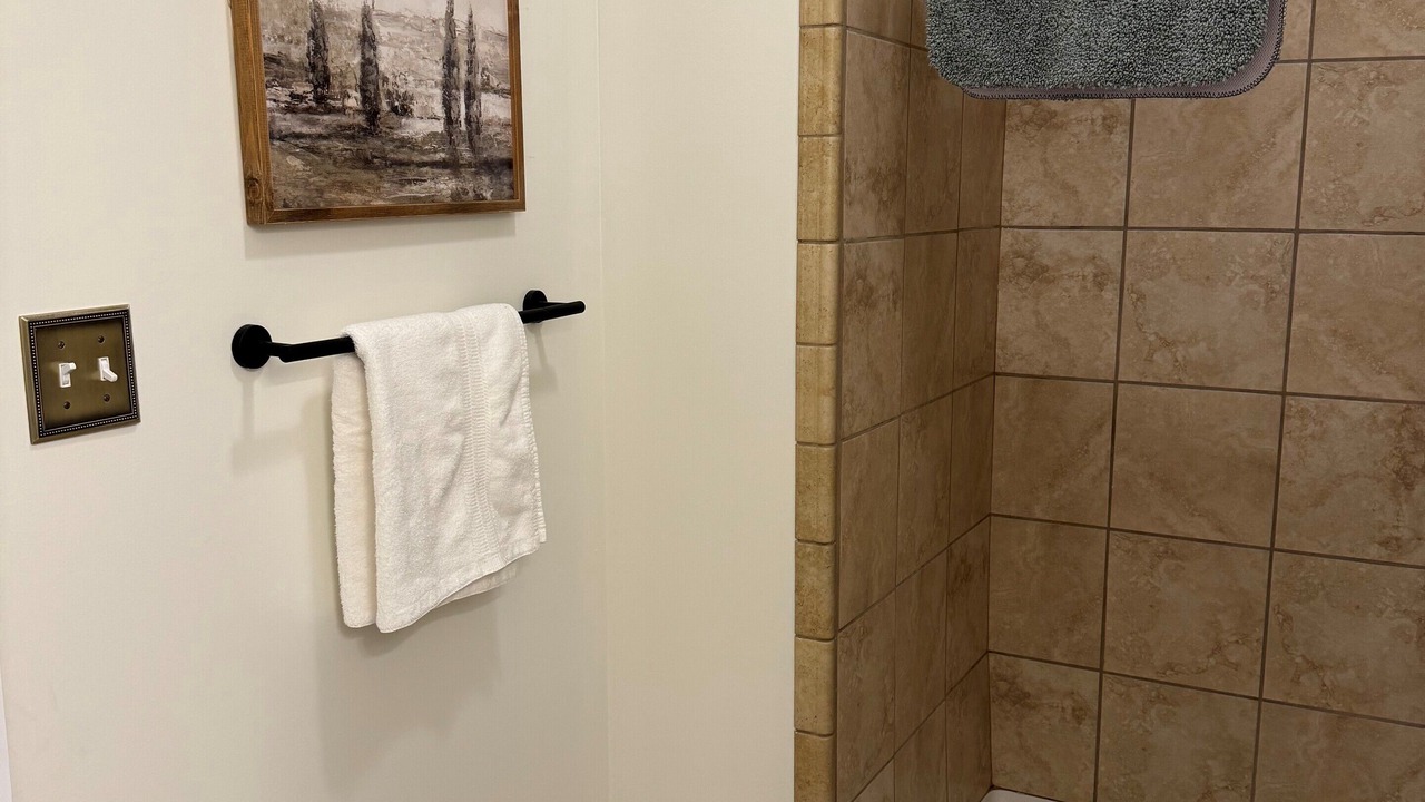 Photo of Bathroom in Sylvester