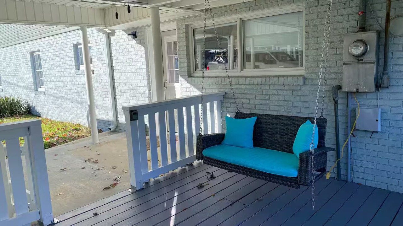 Photo of Patio Balcony in Haleyville