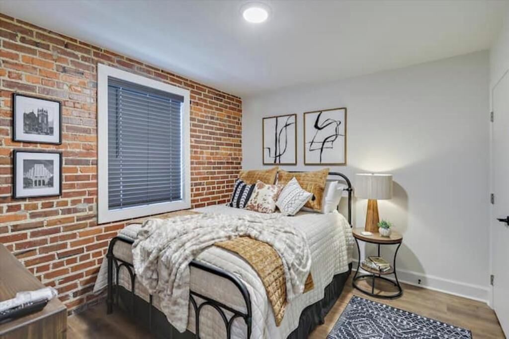 Photo of Bedroom in Downtown Jackson