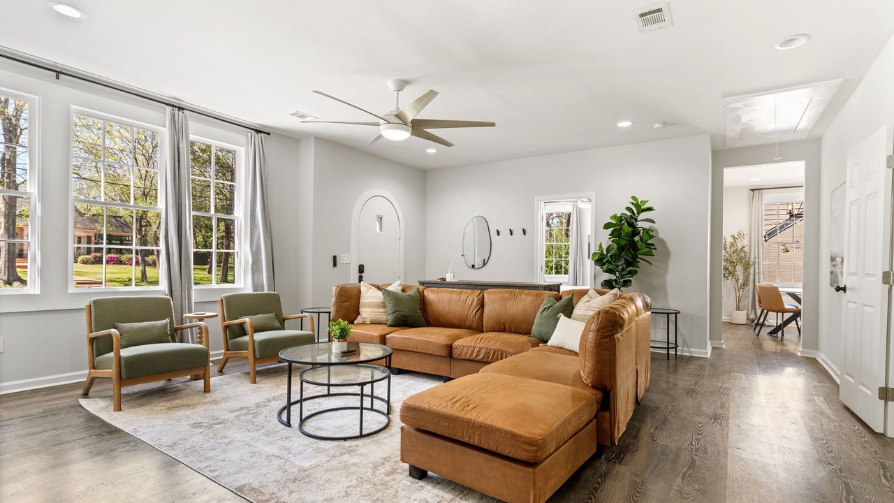 Photo of Livingroom in Montgomery