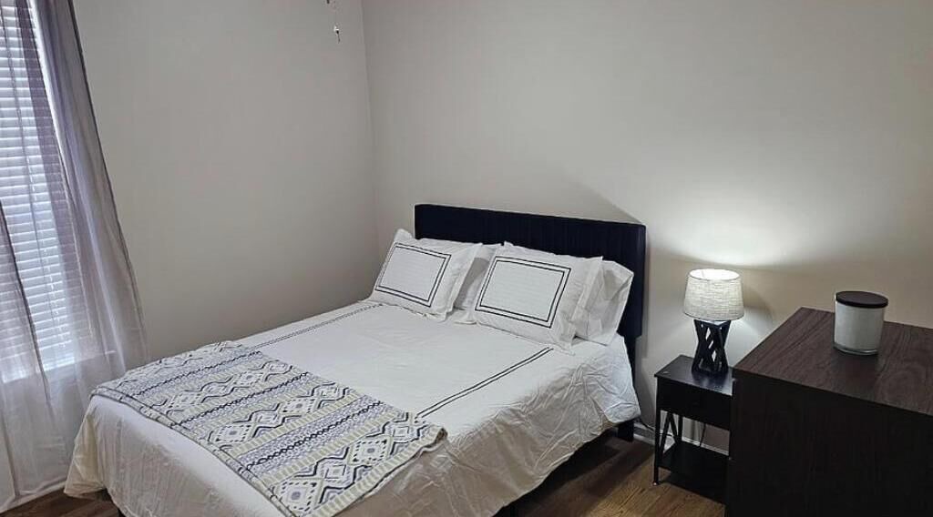 Photo of Bedroom in Alabaster