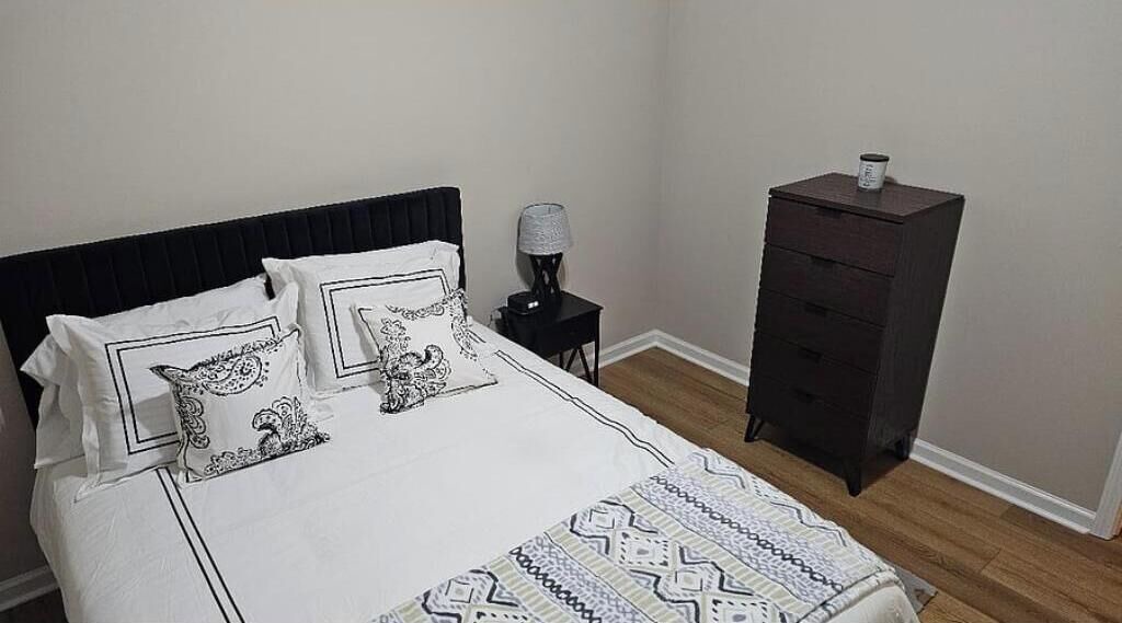 Photo of Bedroom in Alabaster