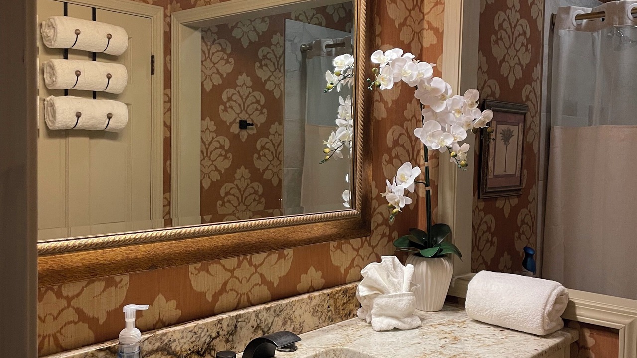 Photo of Bathroom in Tuscaloosa