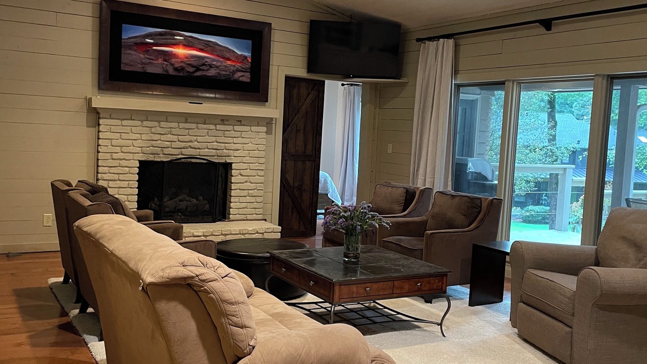 Photo of Livingroom in Tuscaloosa