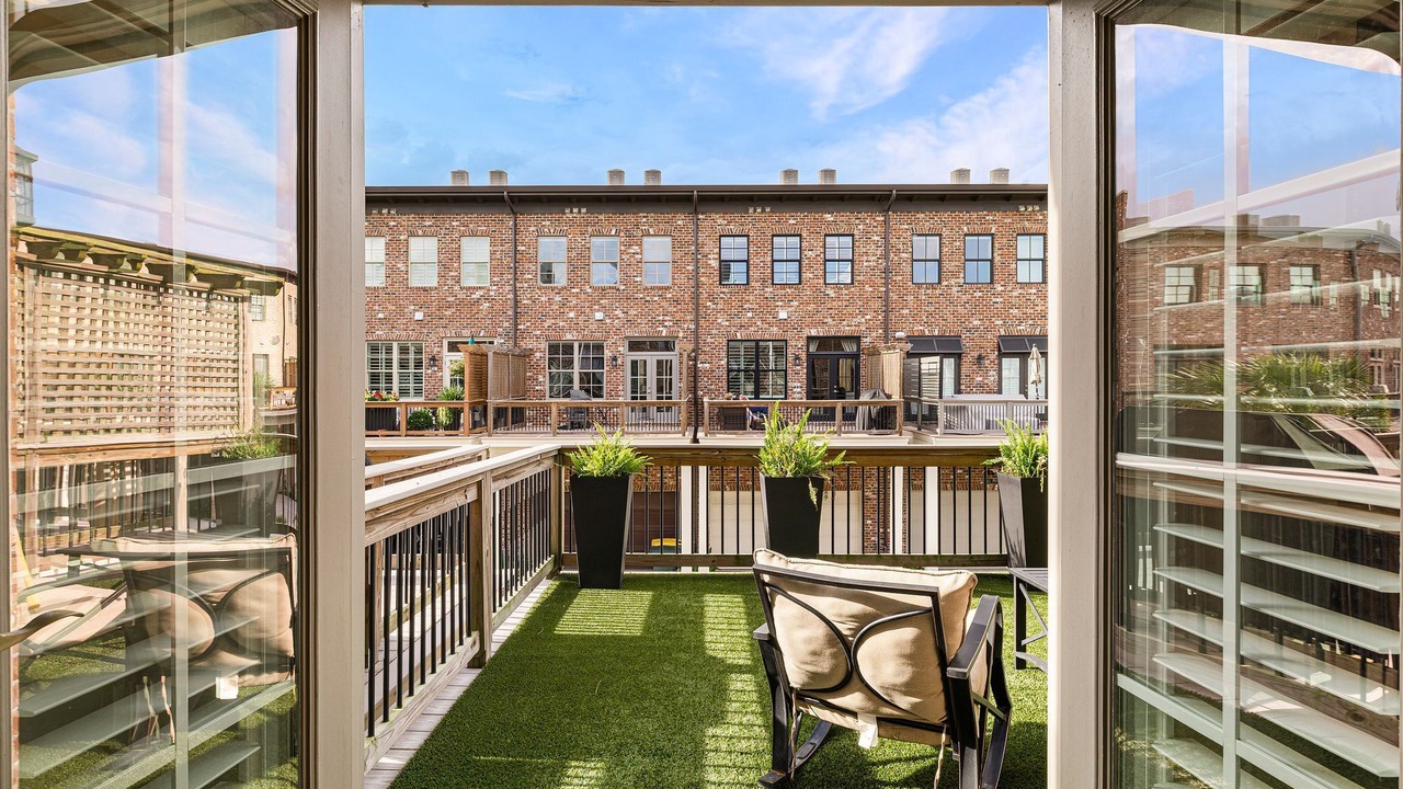 Photo of Outdoor in Hitch Village - Fred Wessels Homes