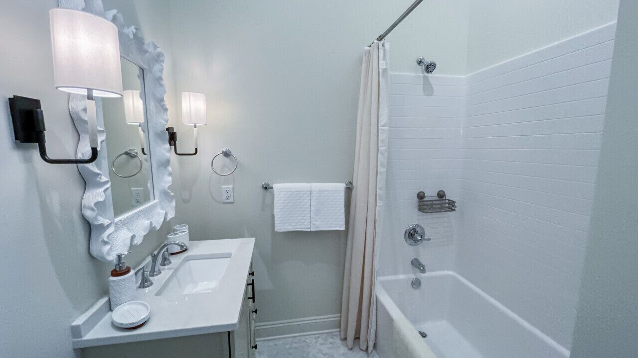 Photo of Bathroom in Demopolis