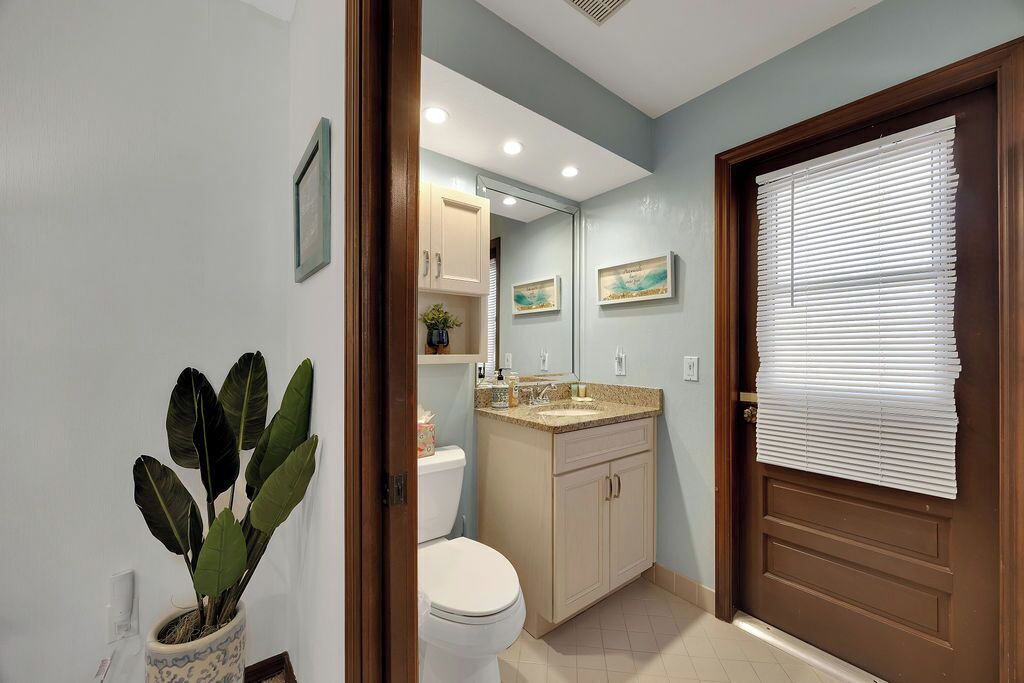 Photo of Bathroom in Palm Harbor