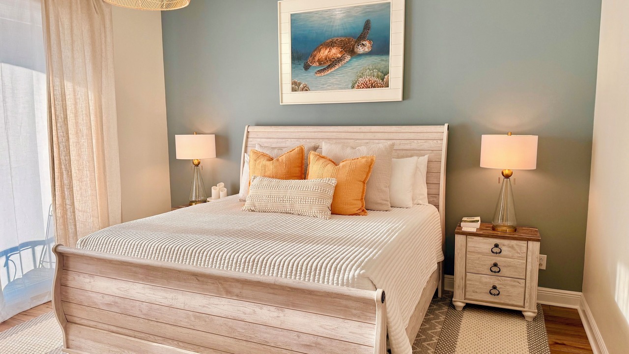 Photo of Bedroom in Henderson Point