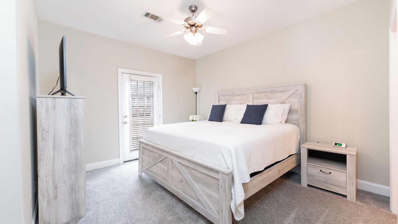 Photo of Bedroom in Tuscaloosa