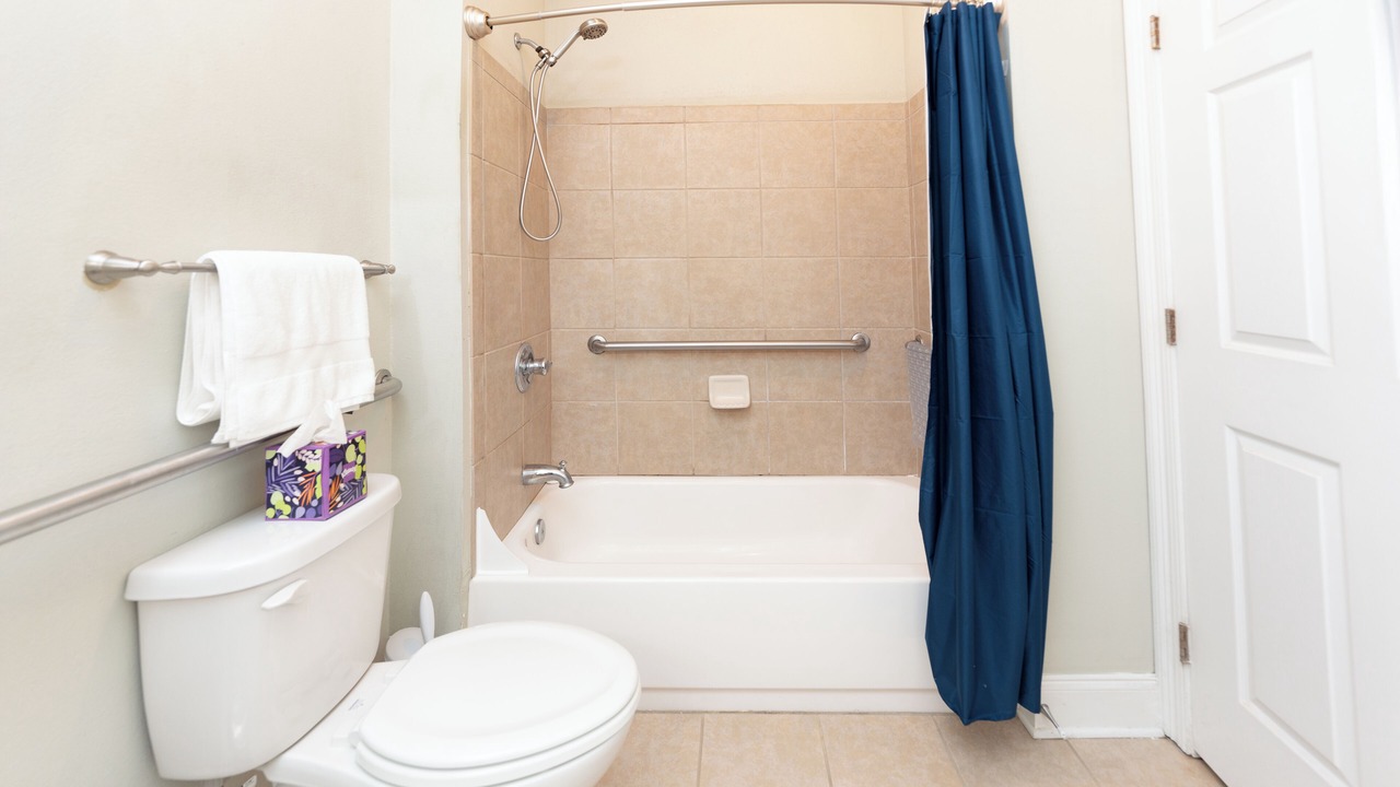 Photo of Bathroom in Tuscaloosa