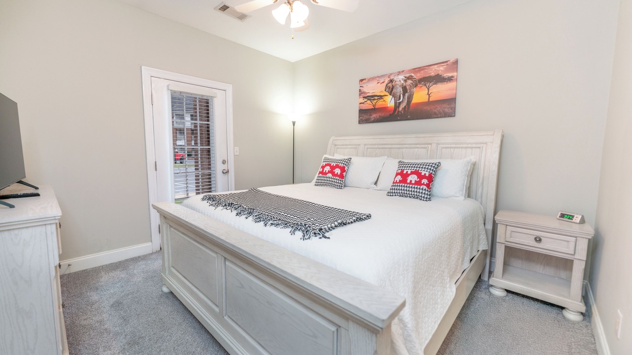 Photo of Bedroom in Tuscaloosa