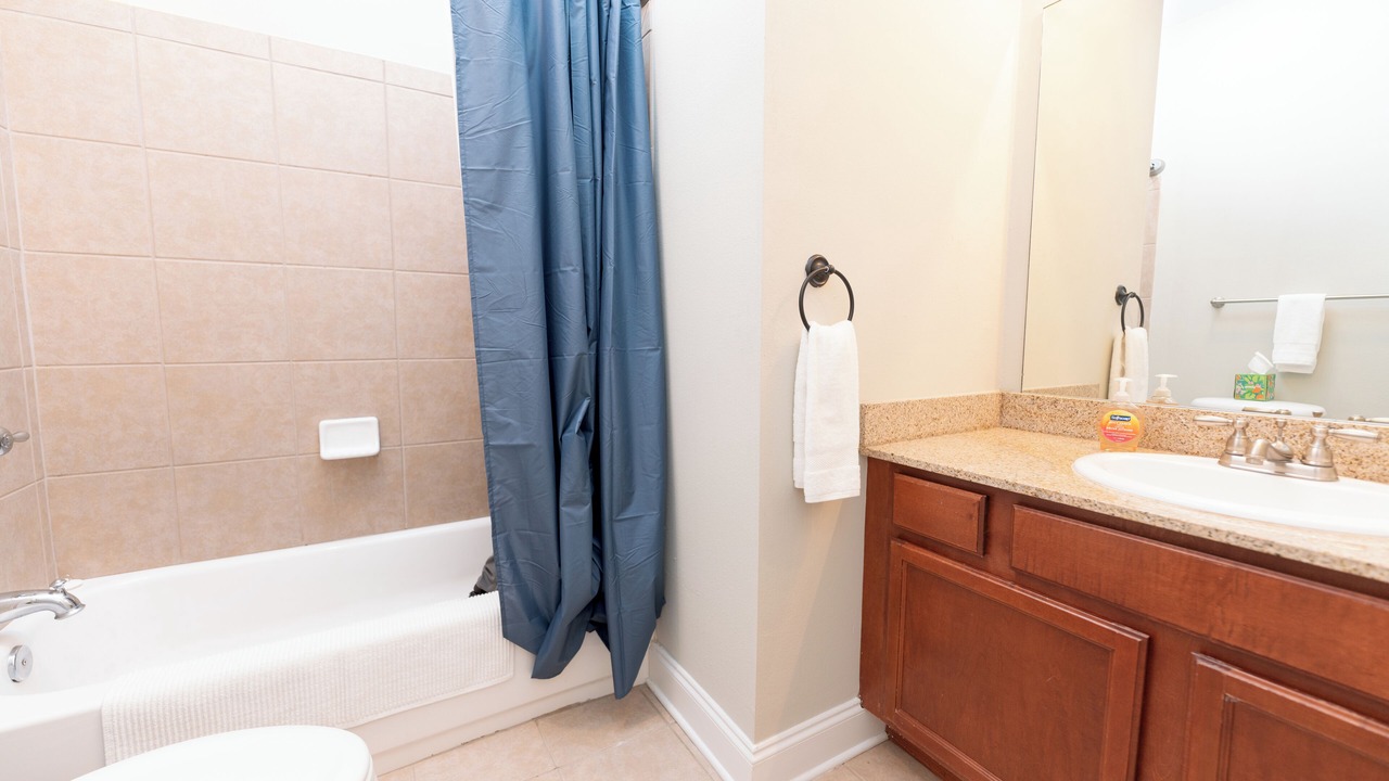 Photo of Bathroom in Tuscaloosa