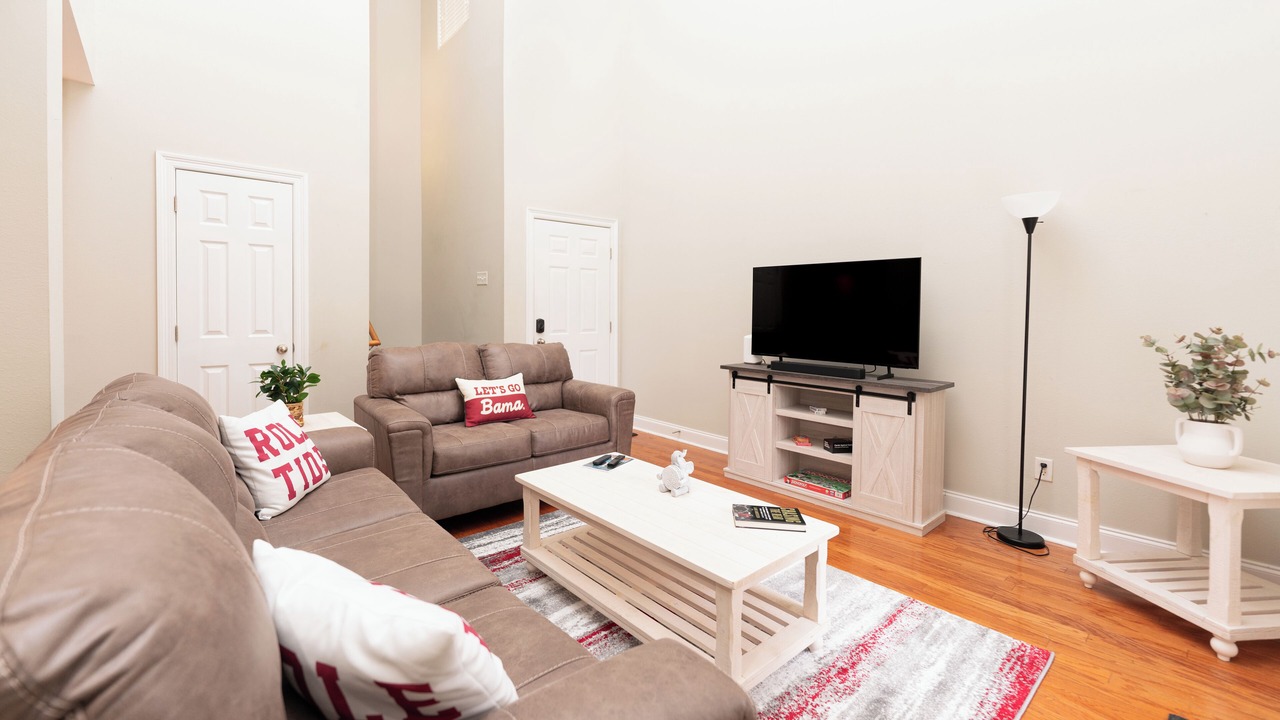 Photo of Livingroom in Tuscaloosa