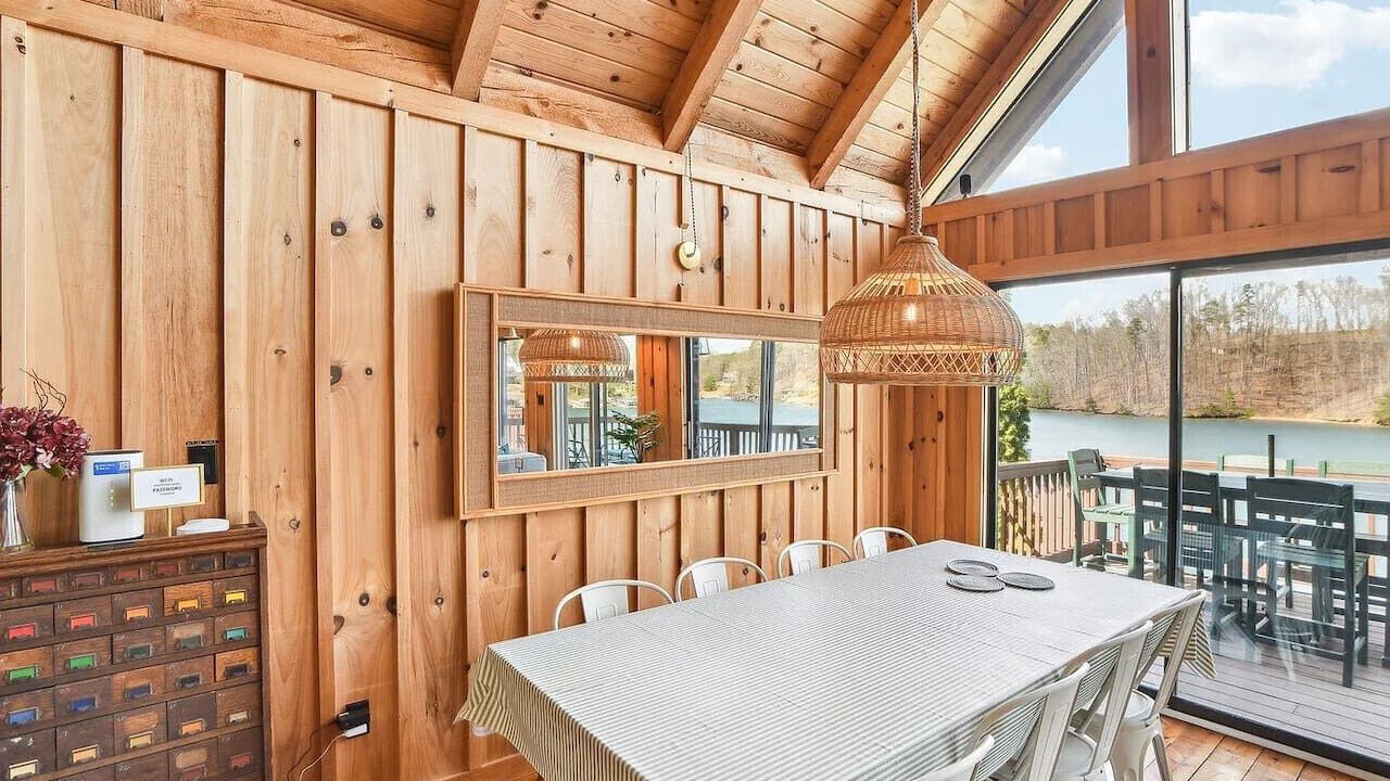Photo of Bedroom in Six Mile