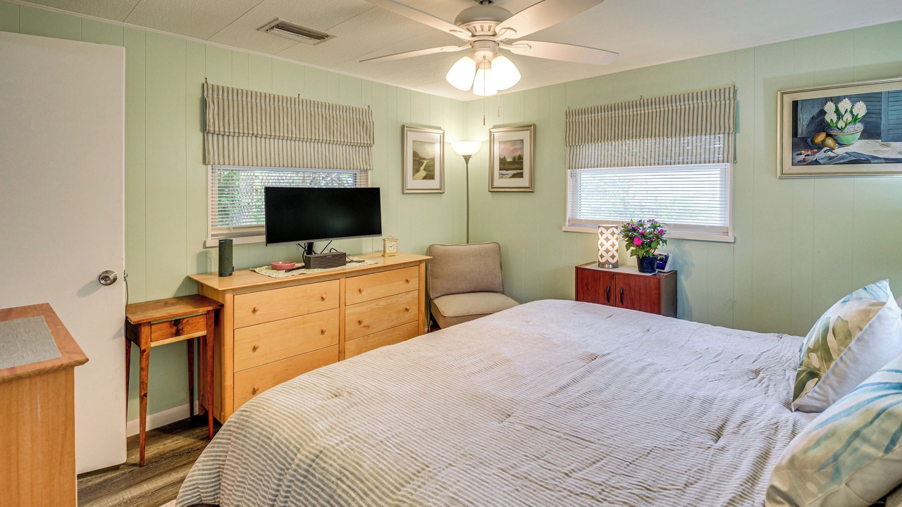 Photo of Bedroom in Saint Augustine Shores