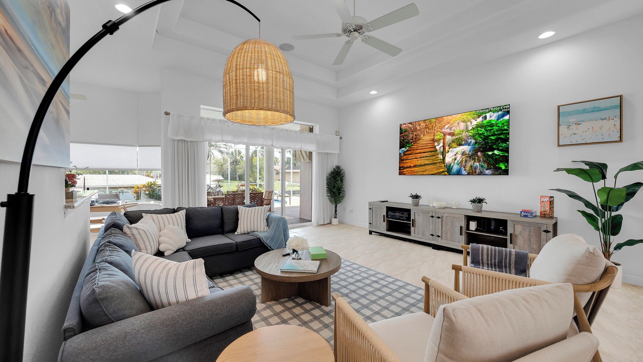 Photo of Livingroom in Palm Harbor