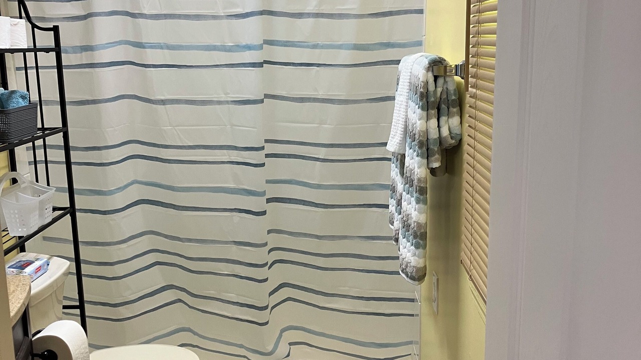 Photo of Bathroom in Autaugaville