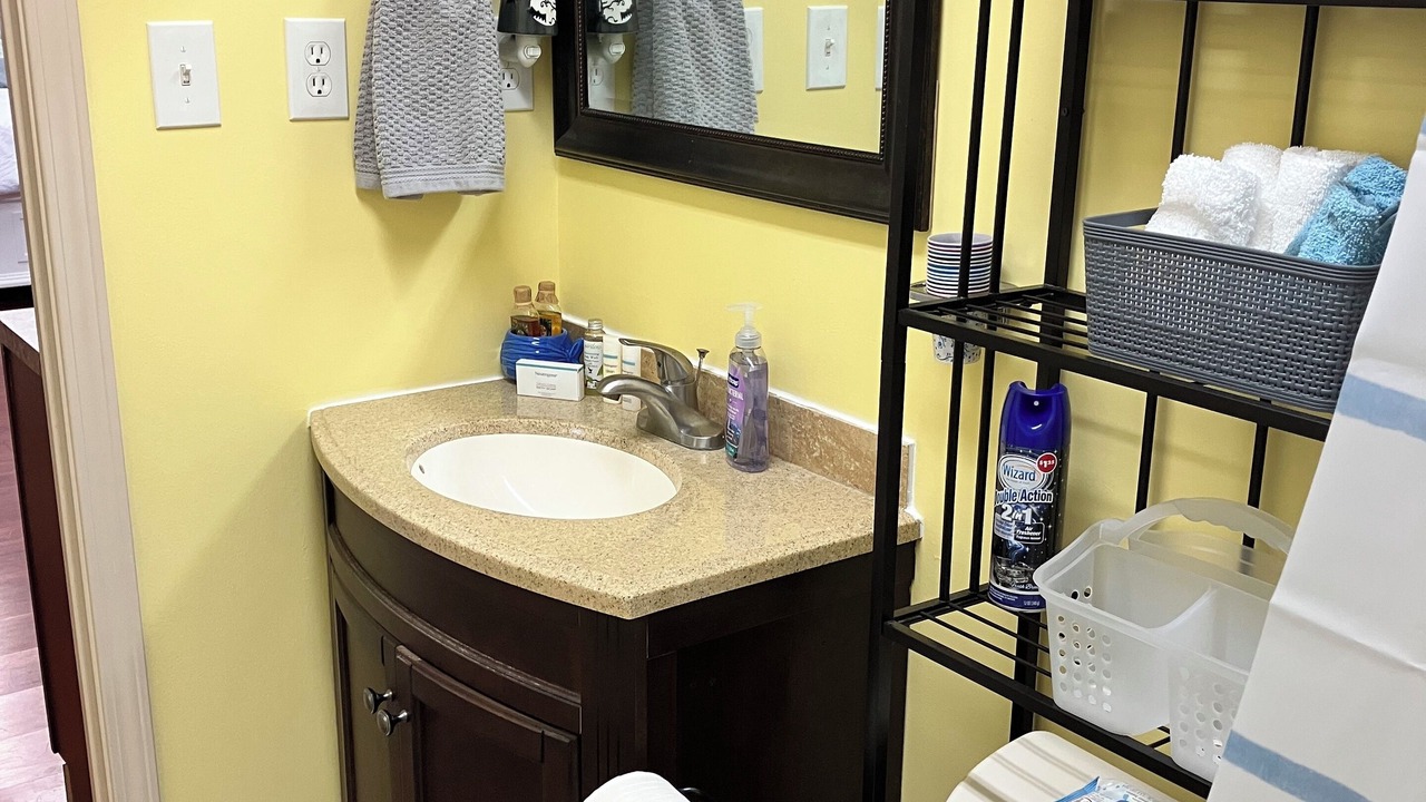 Photo of Bathroom in Autaugaville