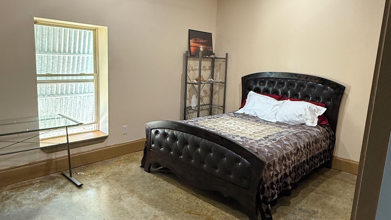 Photo of Bedroom in Theodore